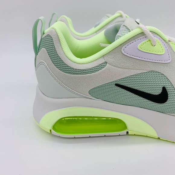 W Air Max 200 - Picture 2 of 8